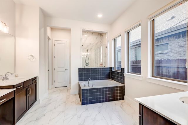 212 Charbono ST, Leander, TX 78641