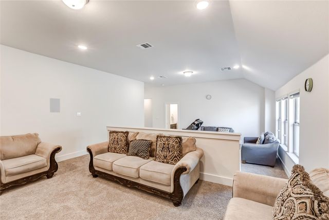 212 Charbono ST, Leander, TX 78641