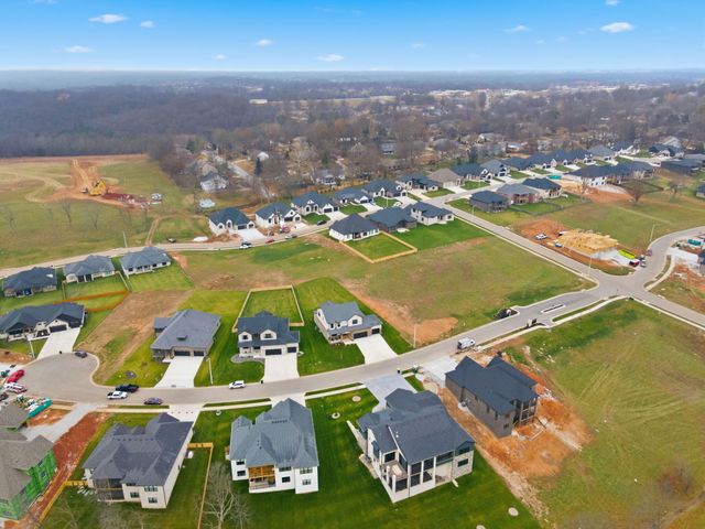 6035 S Clay Avenue, Springfield, MO 65810