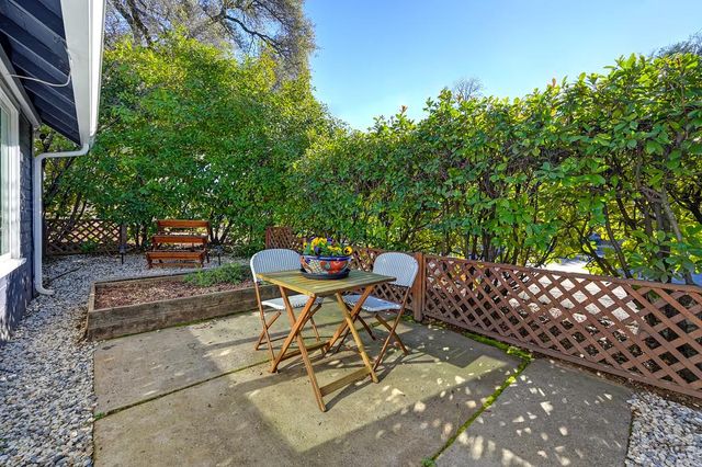 200 Channel Hill Rd, Auburn, CA 95603