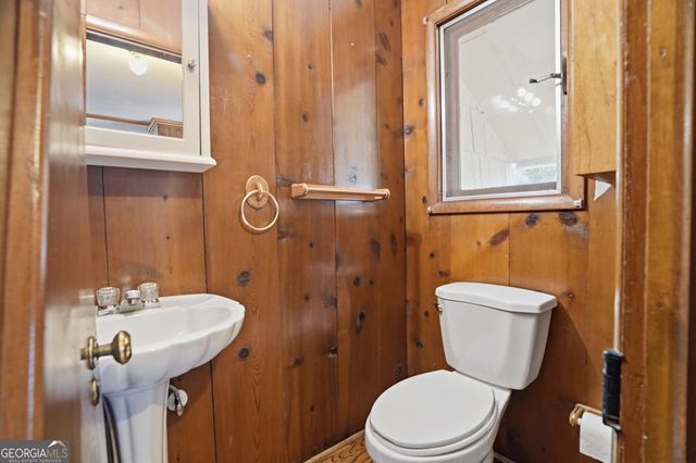 2833 Sumac Drive, Dunwoody, GA 30360