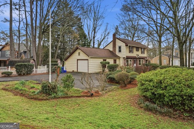 2833 Sumac Drive, Dunwoody, GA 30360