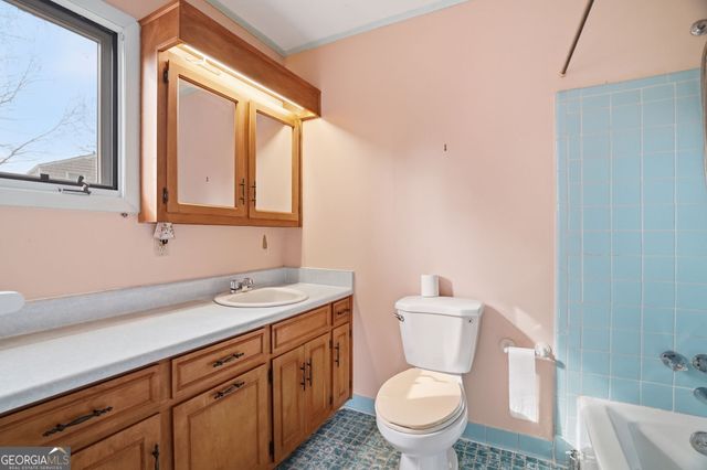 2833 Sumac Drive, Dunwoody, GA 30360