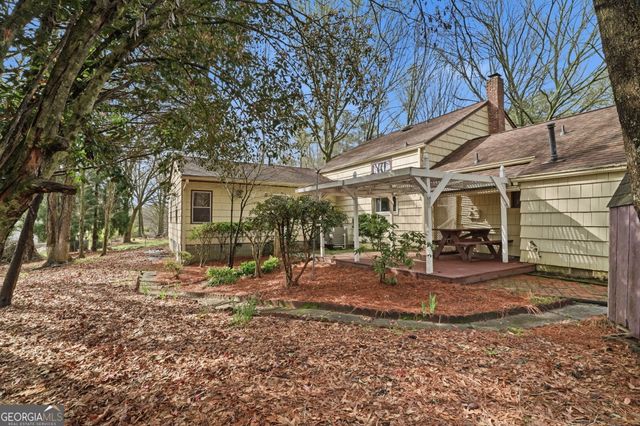 2833 Sumac Drive, Dunwoody, GA 30360