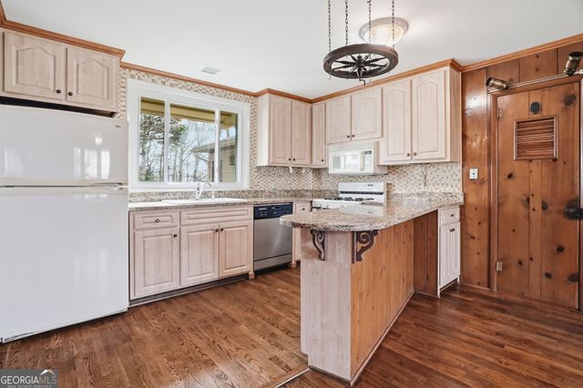 2833 Sumac Drive, Dunwoody, GA 30360