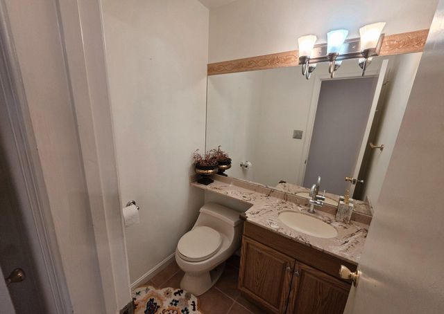 8120 PAISLEY PL, Potomac, MD 20854