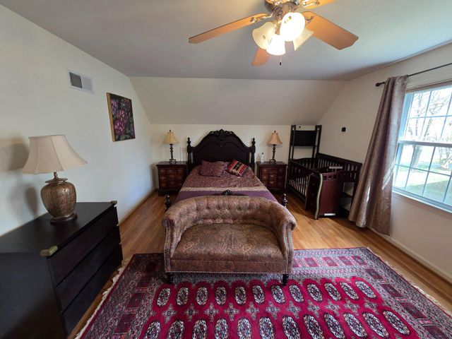 8120 PAISLEY PL, Potomac, MD 20854
