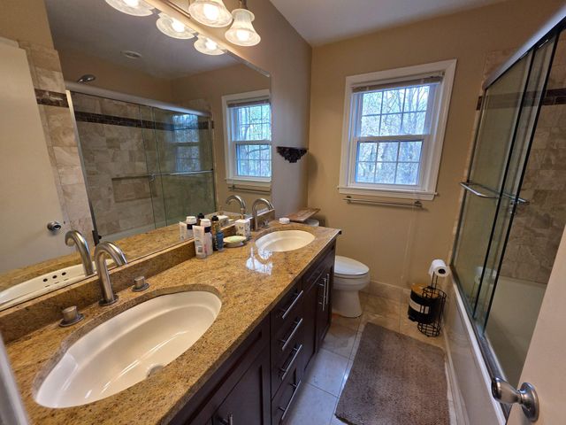 8120 PAISLEY PL, Potomac, MD 20854