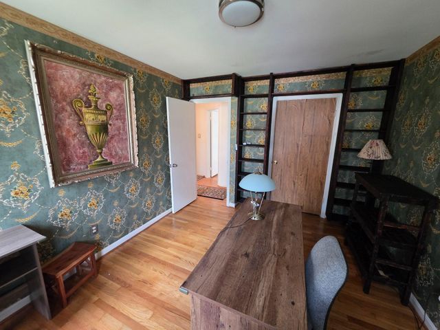 8120 PAISLEY PL, Potomac, MD 20854