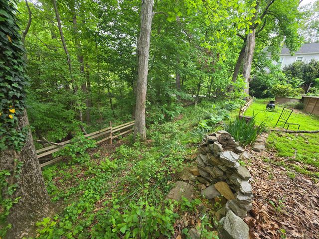 8120 PAISLEY PL, Potomac, MD 20854