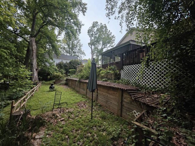8120 PAISLEY PL, Potomac, MD 20854