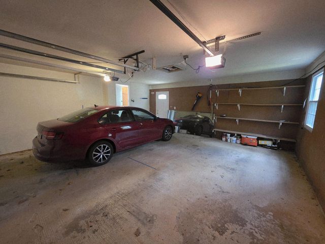 8120 PAISLEY PL, Potomac, MD 20854