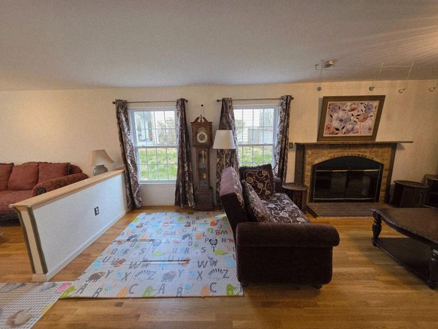 8120 PAISLEY PL, Potomac, MD 20854