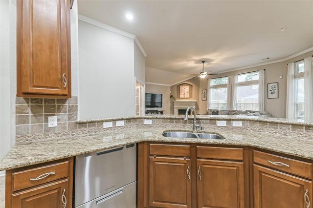 13923 Desert Trace Court, Houston, TX 77044
