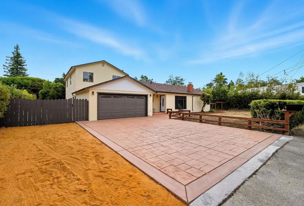 771 Sunshine Drive, Los Altos, CA 94024