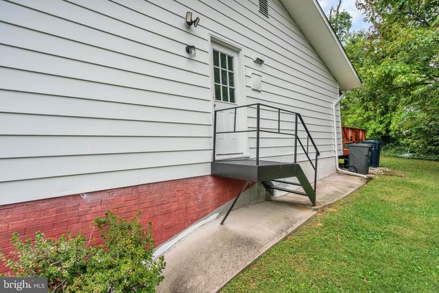 227 LASTNER LN, Greenbelt, MD 20770