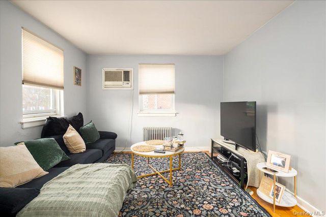 255-08 74th Avenue Upper 25A122, Glen Oaks, NY 11004