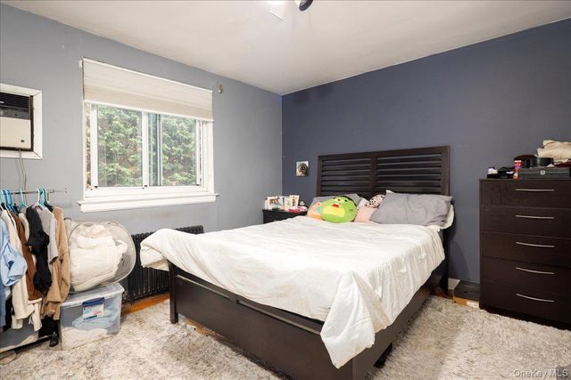 255-08 74th Avenue Upper 25A122, Glen Oaks, NY 11004
