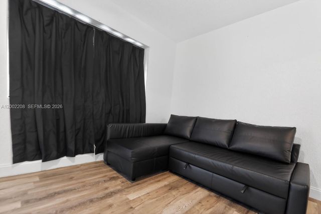 1810 NW 9th St 1, Fort Lauderdale, FL 33311