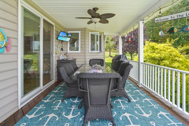 544 Woodbrook RD, Moneta, VA 24121