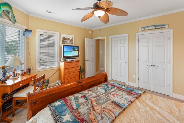 544 Woodbrook RD, Moneta, VA 24121