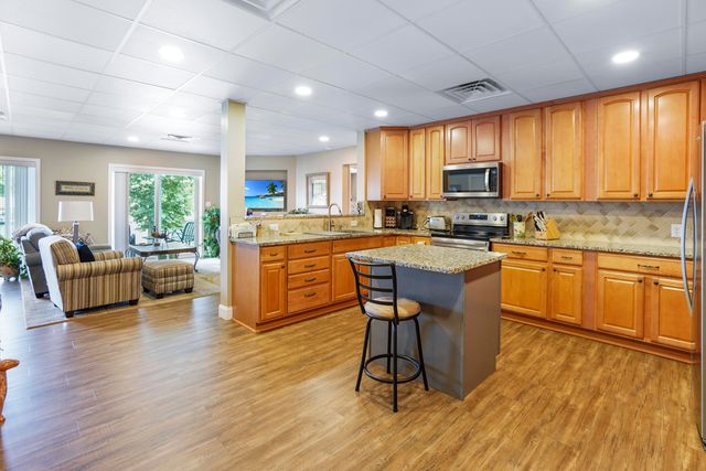 544 Woodbrook RD, Moneta, VA 24121