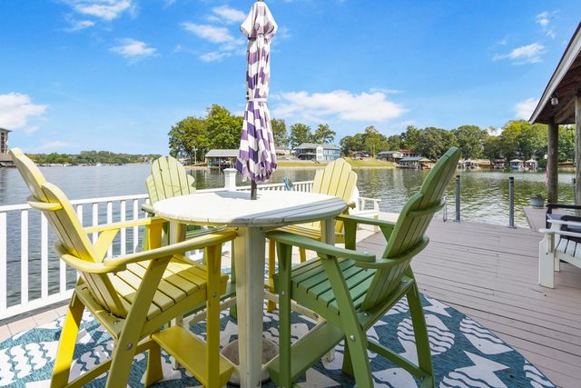 544 Woodbrook RD, Moneta, VA 24121