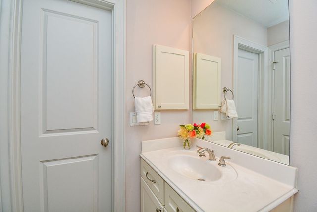 6132 Hamman Street, Houston, TX 77007