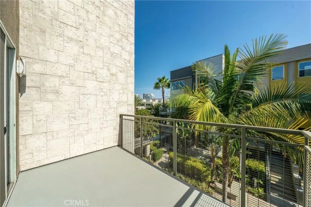 266 Rockefeller, Irvine, CA 92612