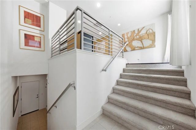 266 Rockefeller, Irvine, CA 92612