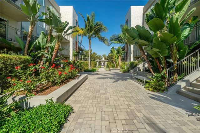 266 Rockefeller, Irvine, CA 92612