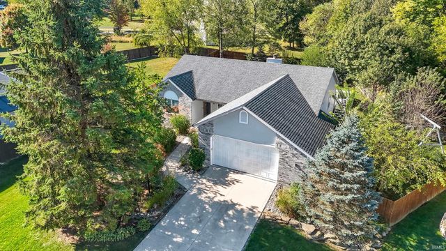 548 Frederick Crossing, Roanoke, IN 46783