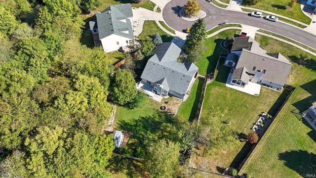 548 Frederick Crossing, Roanoke, IN 46783