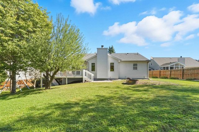 548 Frederick Crossing, Roanoke, IN 46783