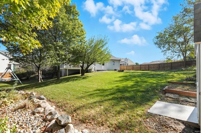 548 Frederick Crossing, Roanoke, IN 46783