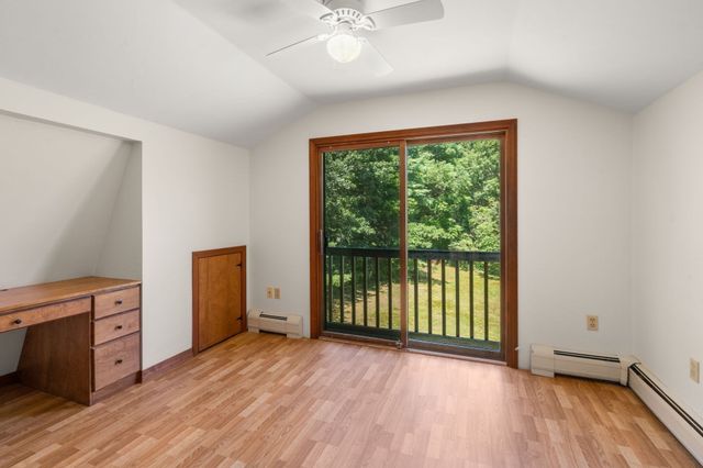 32 Acushnet Rd, Mattapoisett, MA 02739
