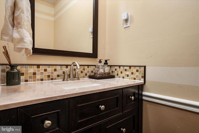 12305 MANSHIP LN, Bowie, MD 20715