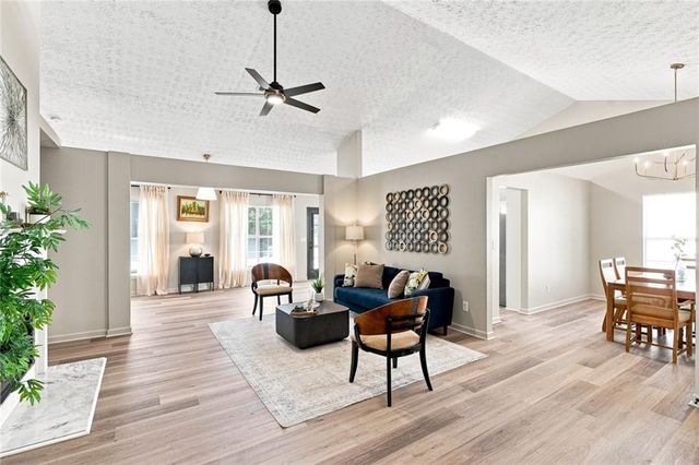 2762 Hillvale Cove Way, Lithonia, GA 30058
