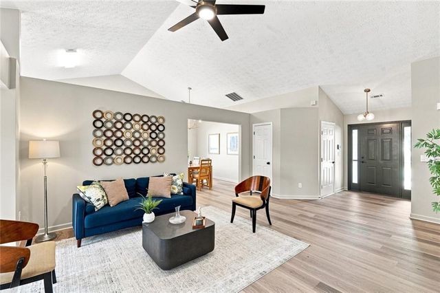 2762 Hillvale Cove Way, Lithonia, GA 30058
