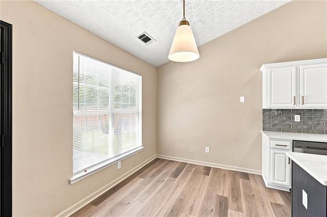 2762 Hillvale Cove Way, Lithonia, GA 30058
