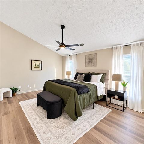 2762 Hillvale Cove Way, Lithonia, GA 30058