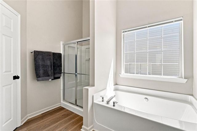 2762 Hillvale Cove Way, Lithonia, GA 30058