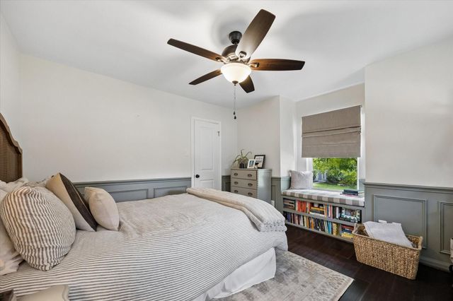 215 Greenpark Drive, Houston, TX 77079