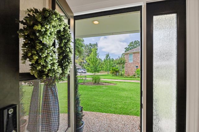 215 Greenpark Drive, Houston, TX 77079