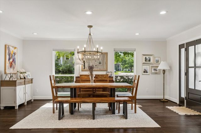 215 Greenpark Drive, Houston, TX 77079