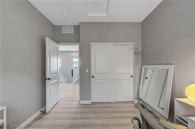 5822 West Amber Mesa Street, Las Vegas, NV 89148