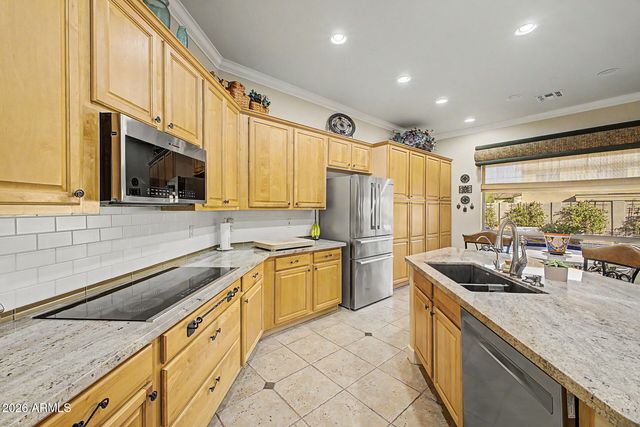 2813 W SOUSA Drive, Anthem, AZ 85086