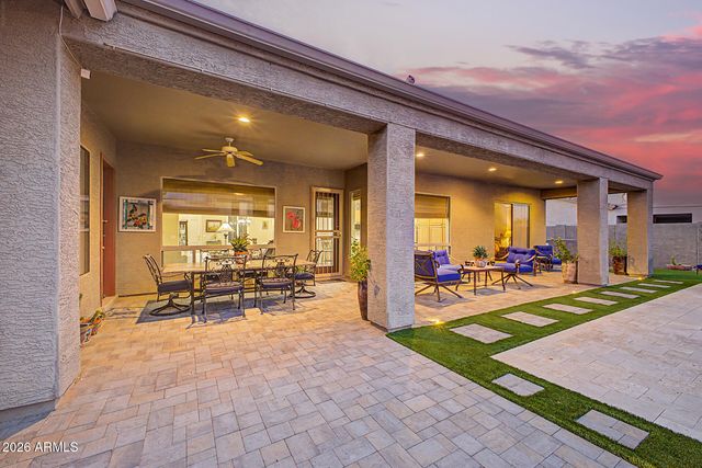 2813 W SOUSA Drive, Anthem, AZ 85086