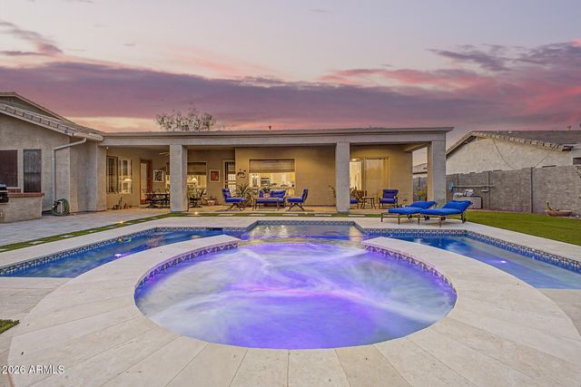 2813 W SOUSA Drive, Anthem, AZ 85086