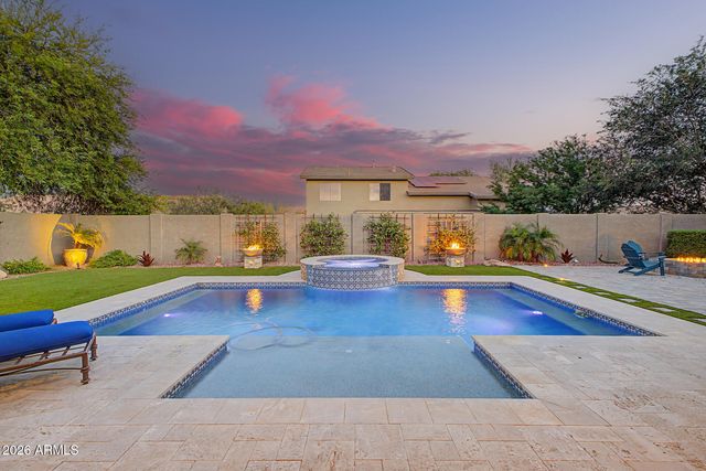 2813 W SOUSA Drive, Anthem, AZ 85086